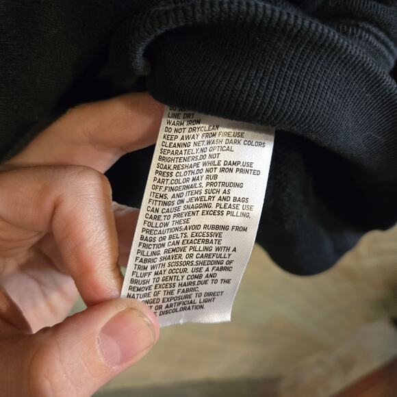 Uniqlo Unisex Small Black Sweat Pullover Hoodie [0421] - Picture 7 of 9